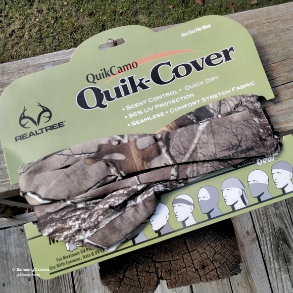 QUIKCAMO NECK gaiter/ mask.. - Picture 3 of 3